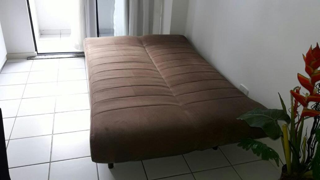 Na Beira Mar De Pajucara- Edif Neo- Apartamento Quarto E Sala- Tem Varanda - Vista Lateral Do Mar- Rua Julio Plech Filho 60 Esquina Com Avenida Doutor Antonio Gouveia - Consumo Eletrico E Pago No Ckeck-Out 1Kwh E 1,35 Reias Maceió Zewnętrze zdjęcie