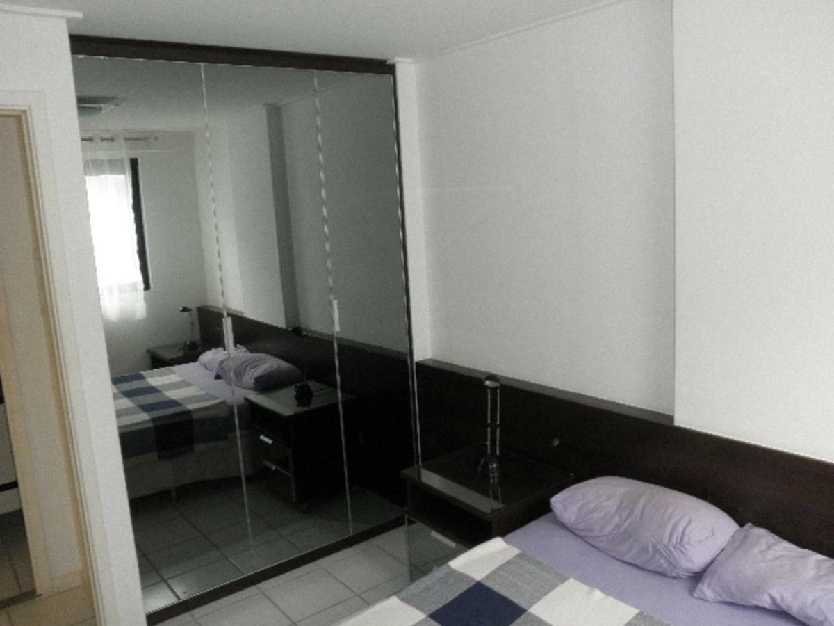Na Beira Mar De Pajucara- Edif Neo- Apartamento Quarto E Sala- Tem Varanda - Vista Lateral Do Mar- Rua Julio Plech Filho 60 Esquina Com Avenida Doutor Antonio Gouveia - Consumo Eletrico E Pago No Ckeck-Out 1Kwh E 1,35 Reias Maceió Zewnętrze zdjęcie