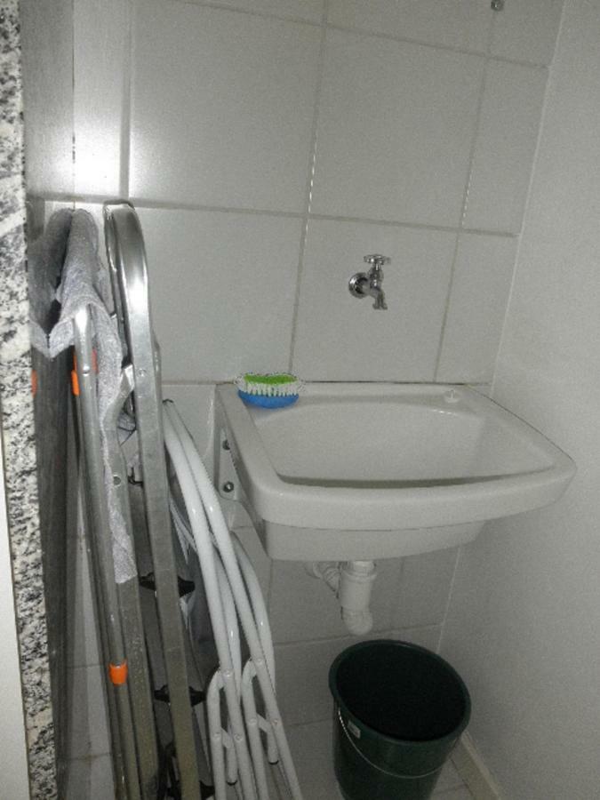 Na Beira Mar De Pajucara- Edif Neo- Apartamento Quarto E Sala- Tem Varanda - Vista Lateral Do Mar- Rua Julio Plech Filho 60 Esquina Com Avenida Doutor Antonio Gouveia - Consumo Eletrico E Pago No Ckeck-Out 1Kwh E 1,35 Reias Maceió Zewnętrze zdjęcie
