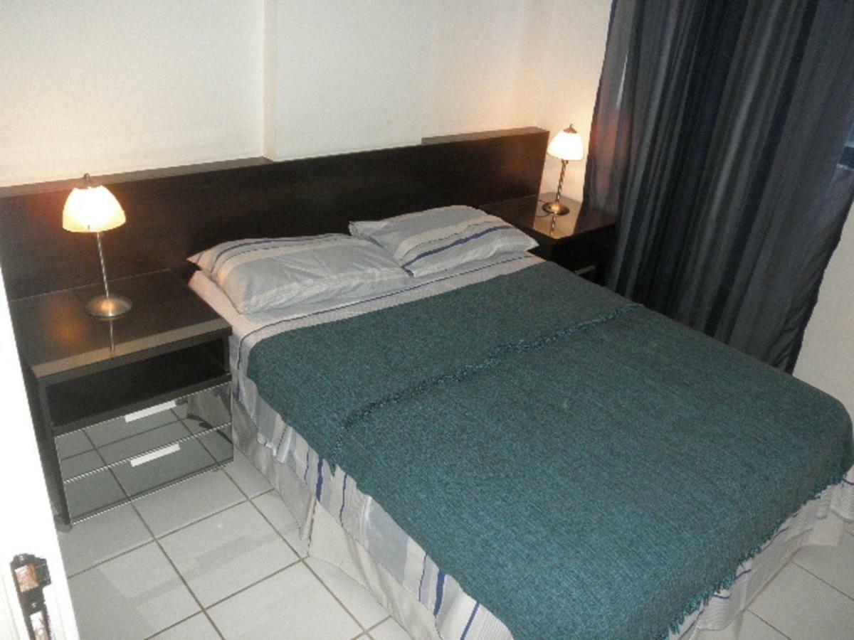 Na Beira Mar De Pajucara- Edif Neo- Apartamento Quarto E Sala- Tem Varanda - Vista Lateral Do Mar- Rua Julio Plech Filho 60 Esquina Com Avenida Doutor Antonio Gouveia - Consumo Eletrico E Pago No Ckeck-Out 1Kwh E 1,35 Reias Maceió Zewnętrze zdjęcie