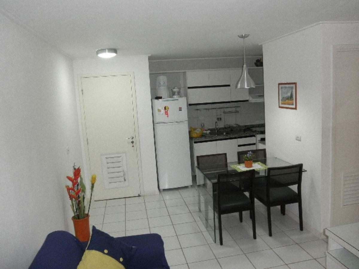 Na Beira Mar De Pajucara- Edif Neo- Apartamento Quarto E Sala- Tem Varanda - Vista Lateral Do Mar- Rua Julio Plech Filho 60 Esquina Com Avenida Doutor Antonio Gouveia - Consumo Eletrico E Pago No Ckeck-Out 1Kwh E 1,35 Reias Maceió Zewnętrze zdjęcie
